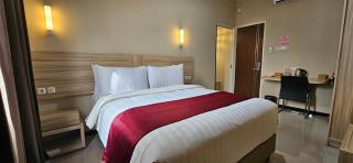 Sunflower Hotel Syariah near Juanda Airport - 6