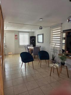 House with patio and parking - 6