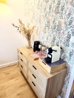 Lovely Studio with Private Terrace in Prime Area - 1