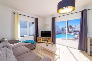 Villa Almar by Villa Plus - 7