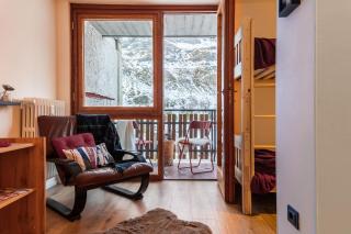 HelloCHALET - Horn Peak House - Matterhorn view balcony - 8