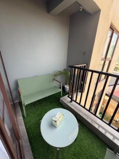 kipe Plaza Platinum 500 m from Radisson Blue, 100 m from the road - 1