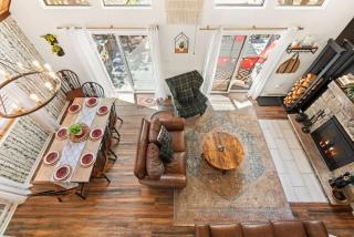 Luxe Chalet with Sauna, Hot Tub and Fire Pit - 1