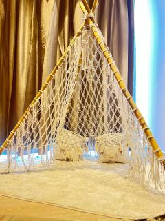 A Premium Luxury Apt with Balcony - Stayflix and Chill - 4