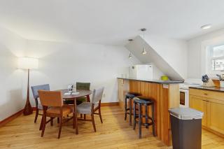 Stowe Mountain Road Retreat - 6