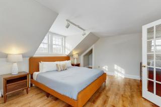 Stowe Mountain Road Retreat - 2