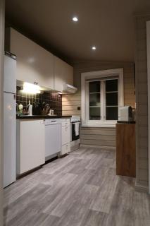 Cozy, Central Apartment - 9