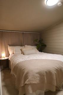 Cozy, Central Apartment - 4