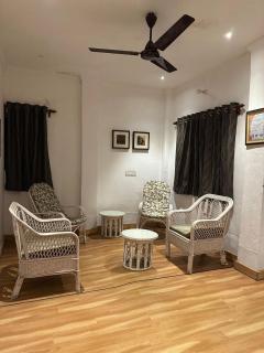 Junput Guest House - 2