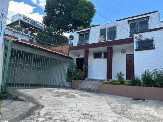 ZonaTorre Futura WTC comfy spacious little house! - 1