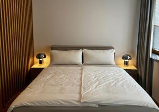 Direkt am Rathausplatz | Zentral gelegen - 1