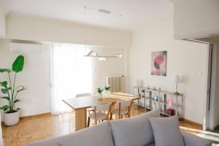 Cozy Home in City Center - 2