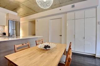 Stunning 1BR Condo with Balcony in Heart of MTL - 2