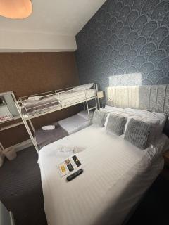 The Rockley Hotel - 8