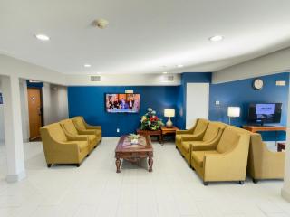 Americas Best Value Inn and Suites Ada - 8