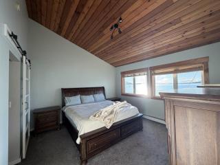 Panaoramic Oceanfront Home on Nichols Passage - 2