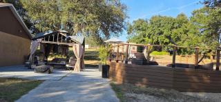 Serene Mountain Retreat With Pool - 7