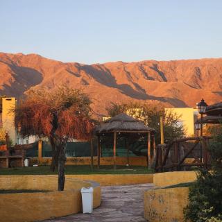 Merlo Trail Lodge - 1