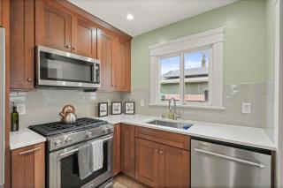 Fire pit, Game Room & BBQ - Family-Friendly Home - 4