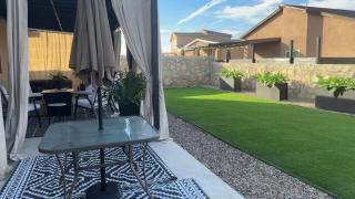 Westside El Paso Modern Retreat! - 8