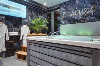 Private Luxury Spa Suite - Sauna, Jacuzzi, Ice Bath - 1