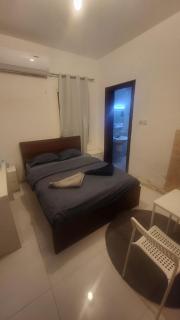 Cyclone Studio Apartments - 0