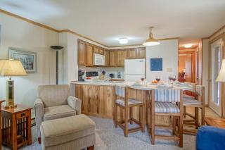 Powderidge 60: Slope Side, Fireplace, Spacious Deck - 5