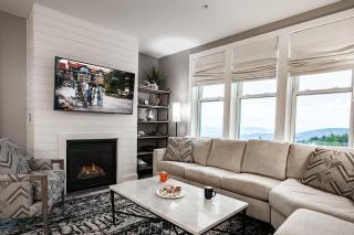 2 Br Seneca Condo 200 Beautiful Vista Views - 8