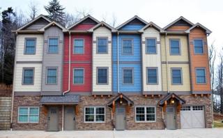 Creekside E17, Frisco Kid Retreat Jacuzzi Sleeps 11 - Snowshoe - 0