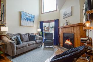 Whistlepunk 44 - 1 Bedroom with loft, Slopeside Complex - 7