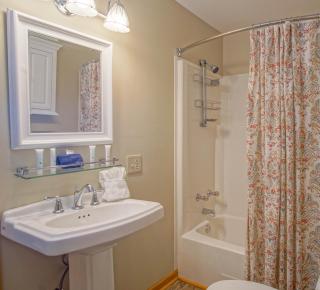 Stemwinder 6B 1 Bedroom, 1 Full Bath, Slope Side - 1