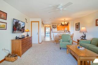 Camp 4 #2: 2 Bedrooms, 25 Baths: Slope Side, Gas Fireplace - 4