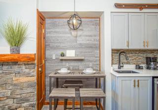 Rimfire 421 Cozy Studio just steps from the village Slope Side - 3