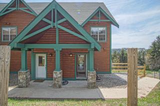 Camp 4 #21: 2 Bedrooms, 25 Baths: Slope Side, Gas Fireplace - 0