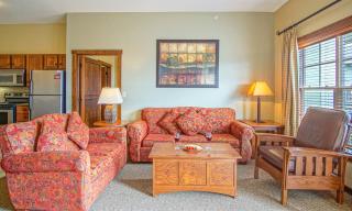 2 Br: Soaring Eagle #411: Luxury Lodging Great Amenities Slope Side! - 2