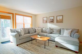 Camp Four 23: Pet Friendly, Slope side, Gas Fireplace - 5