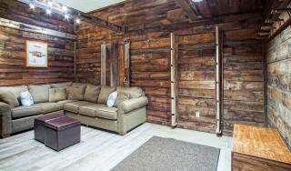 Loggers Run 11: 5 Bedrooms, 35 Baths - 4