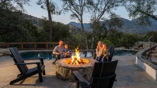 Prime Sequoia Stay Pool Hot Tub Sauna Views - 5