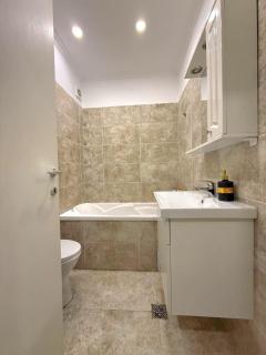 Avangarde City bloc 7 - 4