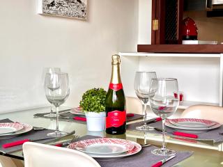 Oasis con piscina y sol - 8