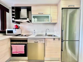 Oasis con piscina y sol - 1