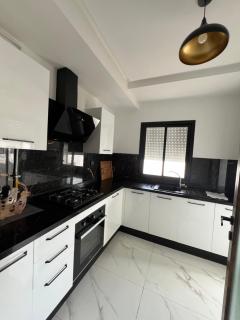 Superbe appartement a ain zaghouen - proche aéroport - 1