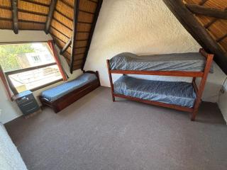 Full house in La Barra el tesoro - 4