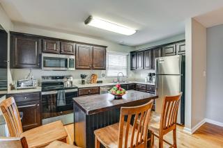 Fire Pit and Yard Peaceful Bluegrass Escape! - 9