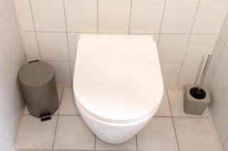 Stylish apartment - garden - great transport links and parking - 6