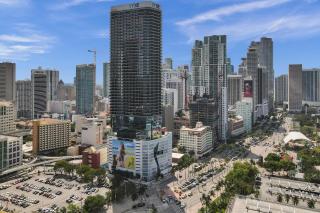 4006 - Lux Miami Studio City Bay Views - 2