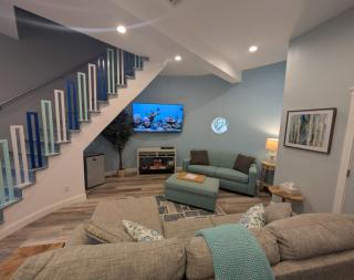 The Grand Landmark 5-Story Windmill Retreat - 5