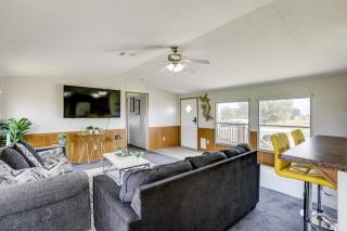 Sports Complex On-Site! Houston Area Family Home - 5