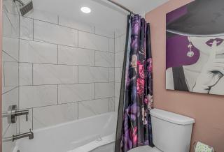 Immaculate Ocean View Double Queen Suite! Beautifully Upgraded!-Grande Cayman Unit 316 - 9