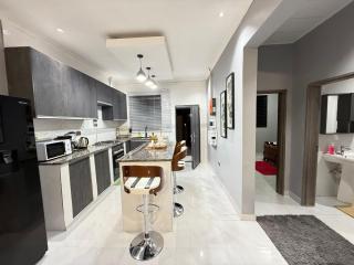 Stand alone Executive 2BR villa in Emerald Hill Estate Move In Ready All Comfort - 2